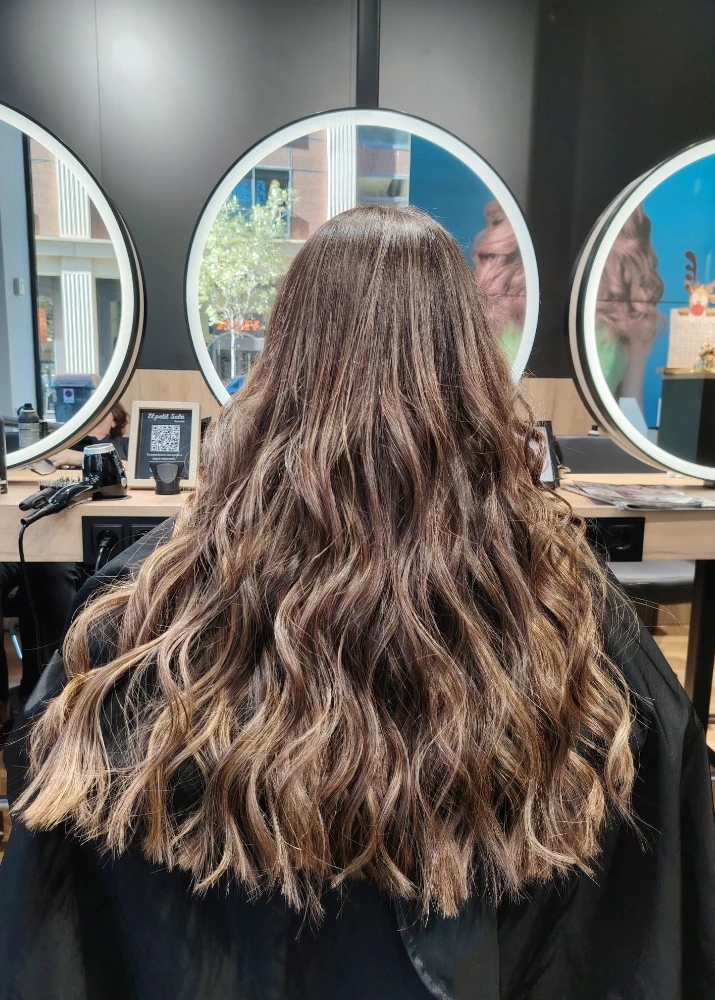 Toffee balayage o mechas caramelo | El Petit Saló Sabadell