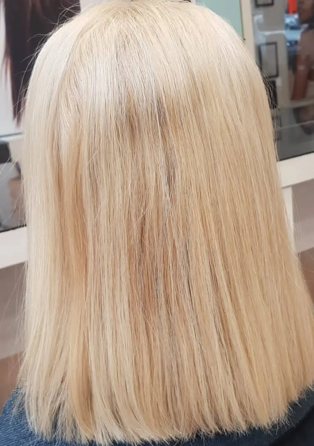 Decoloración El Petit Saló | Melenas, mechas o barbas Decoloración El Petit Saló | Melenas, mechas o barbas