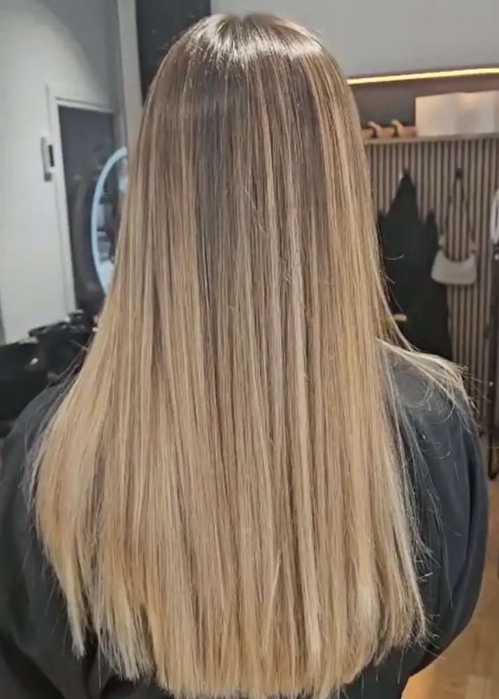 Mechas balayage color vainilla – El Petit Saló Sabadell